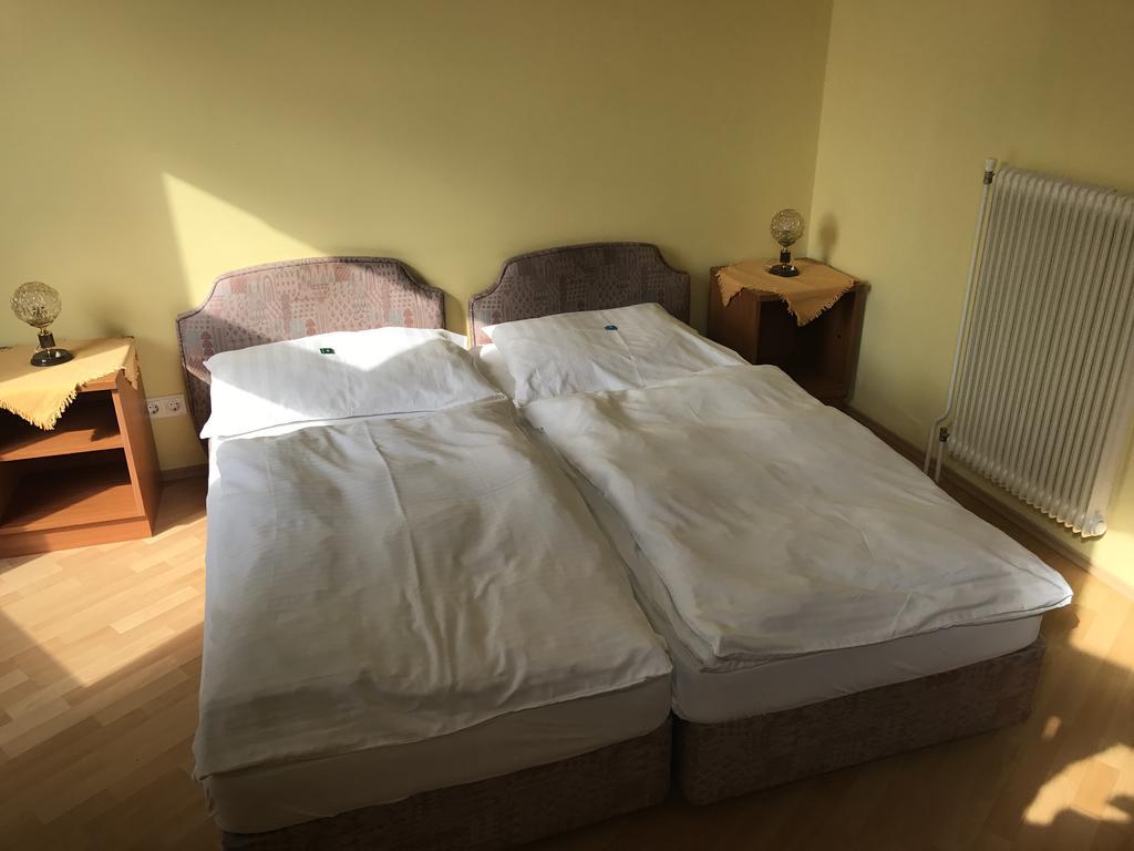 Boutiquehotel Stefanie Bad Voeslau Zewnętrze zdjęcie